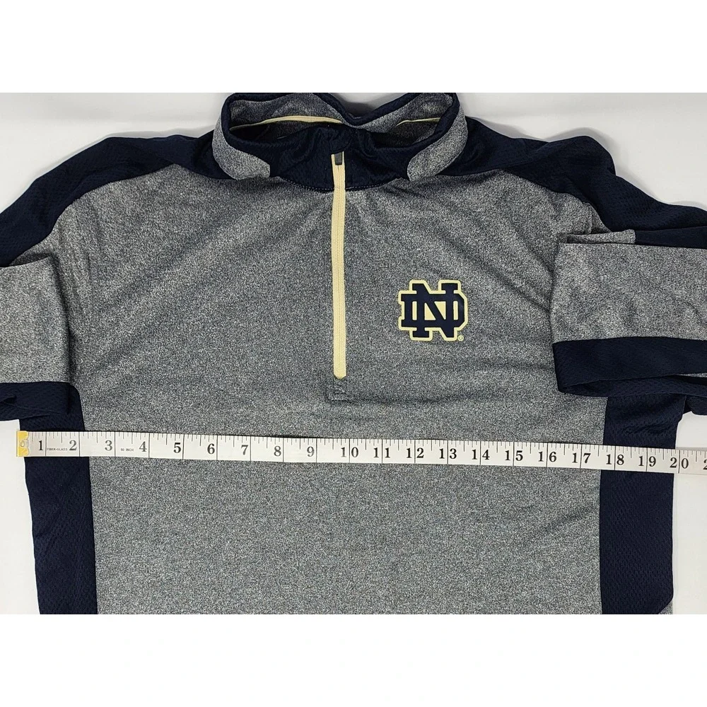 Notre Dame Fighting Irish 1/4 Zip Long Sleeve Shirt Men's Medium Gray Colosseum‎